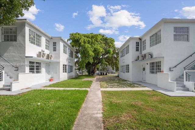 1945 Marseille Drive 4, Miami Beach, FL 33141
