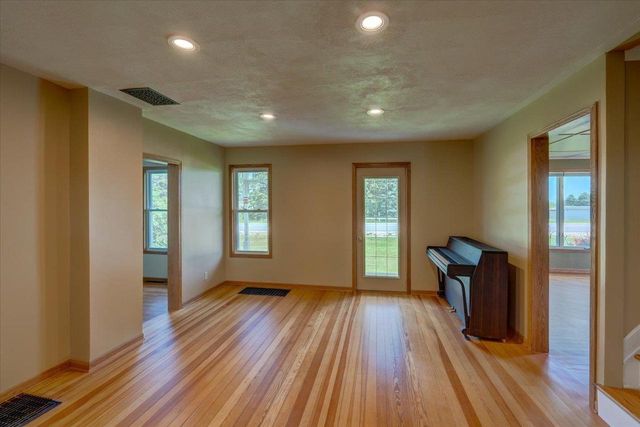 147 County Road BB, Marshall, WI 53559