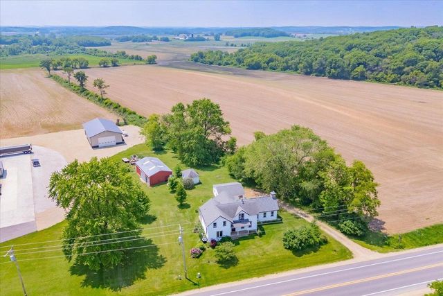 147 County Road BB, Marshall, WI 53559