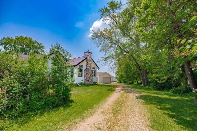 147 County Road BB, Marshall, WI 53559