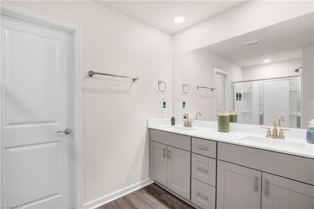 526 Winesap Drive, Graham, NC 27253