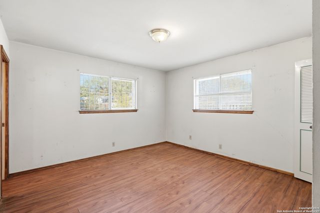 5519 CRYSTAL VALLEY ST, San Antonio, TX 78242