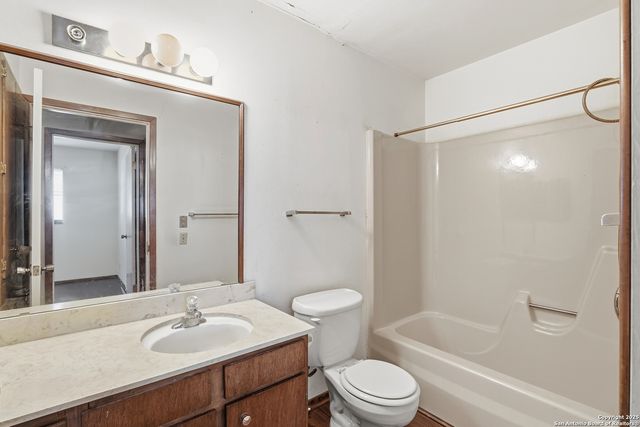 5519 CRYSTAL VALLEY ST, San Antonio, TX 78242