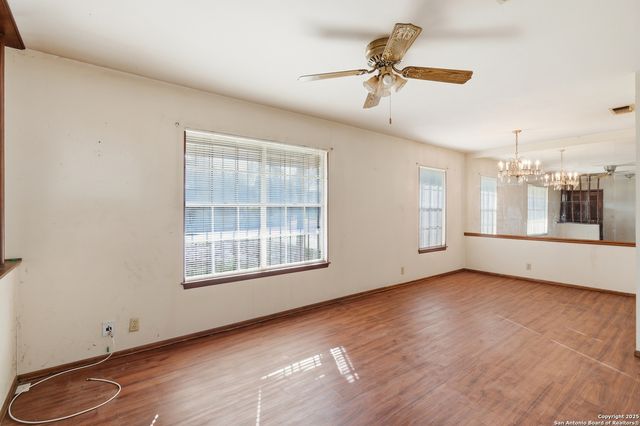 5519 CRYSTAL VALLEY ST, San Antonio, TX 78242