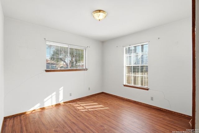 5519 CRYSTAL VALLEY ST, San Antonio, TX 78242