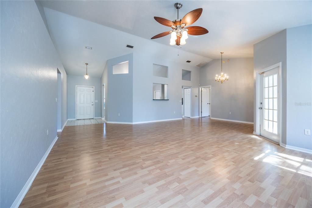 Image 4 of property listing at 4201 NW 60TH AVENUE, Gainesville, FL 32653