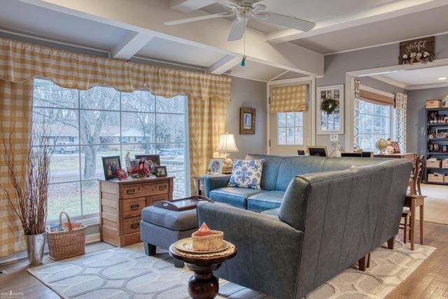 775 Riverbend Drive, Owosso, MI 48867