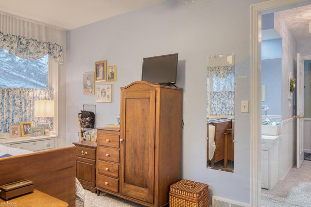 775 Riverbend Drive, Owosso, MI 48867