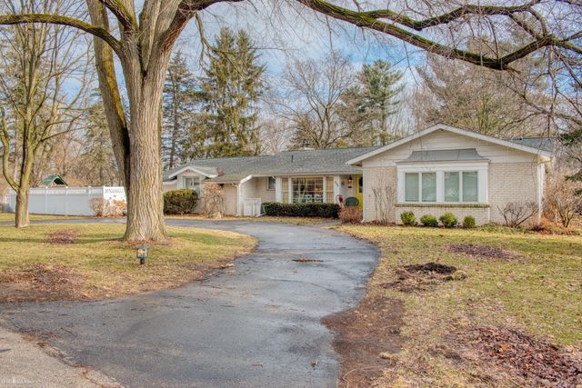 775 Riverbend Drive, Owosso, MI 48867