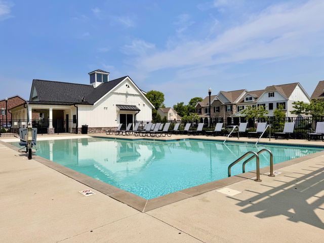 153 Grandstand Blvd, Gallatin, TN 37066