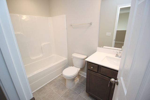 153 Grandstand Blvd, Gallatin, TN 37066