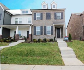 153 Grandstand Blvd, Gallatin, TN 37066