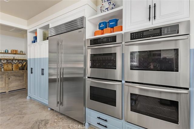 294 W Crestview Drive, Palm Springs, CA 92264
