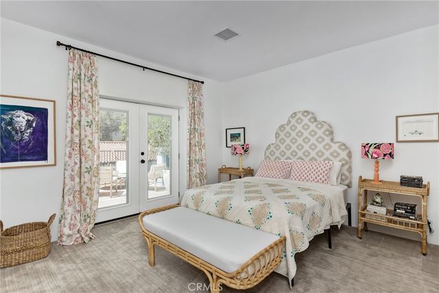 294 W Crestview Drive, Palm Springs, CA 92264