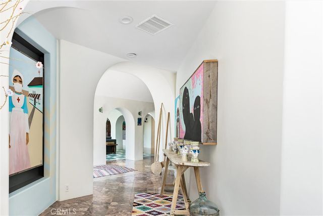 294 W Crestview Drive, Palm Springs, CA 92264