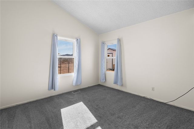 1418 S Canelo Road, Golden Valley, AZ 86413