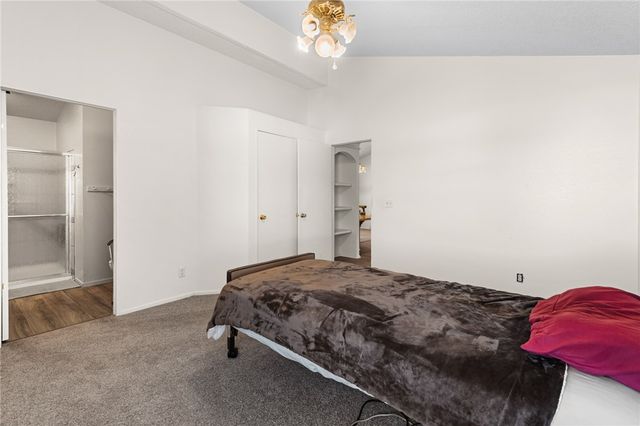 1418 S Canelo Road, Golden Valley, AZ 86413