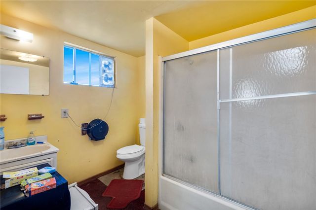 1418 S Canelo Road, Golden Valley, AZ 86413