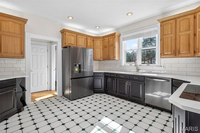 500 Stadium Drive, Potosi, MO 63664