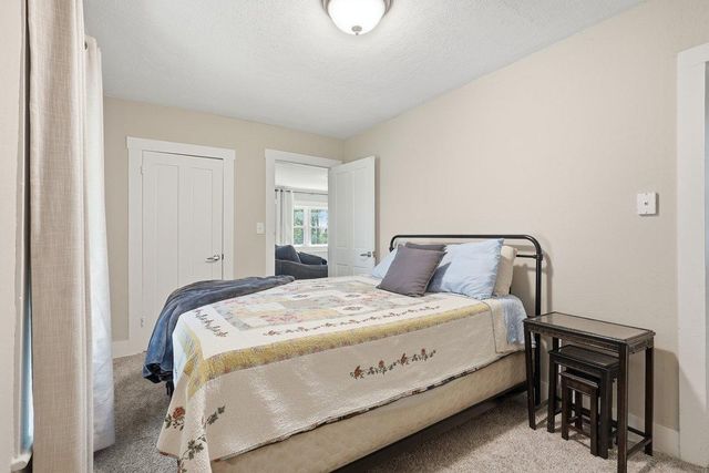 202 Hamilton Drive, River Falls, WI 54022