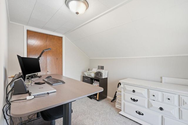 202 Hamilton Drive, River Falls, WI 54022