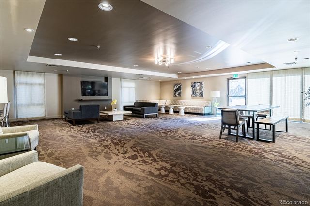 800 N PEARL 403, Denver, CO 80203