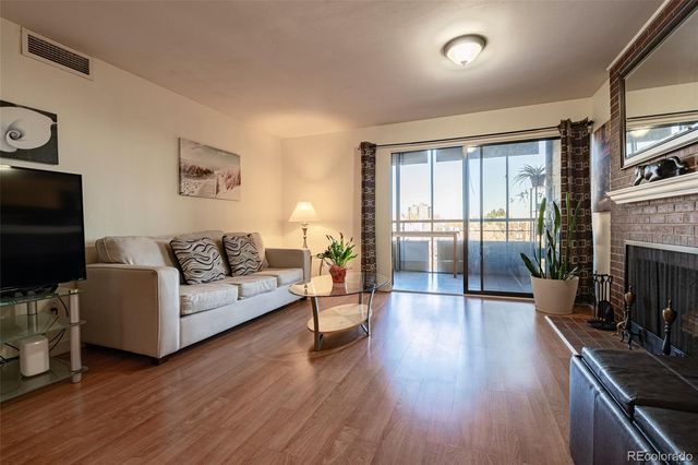 800 N PEARL 403, Denver, CO 80203