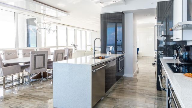 16425 Collins Avenue OS16A, Sunny Isles Beach, FL 33160