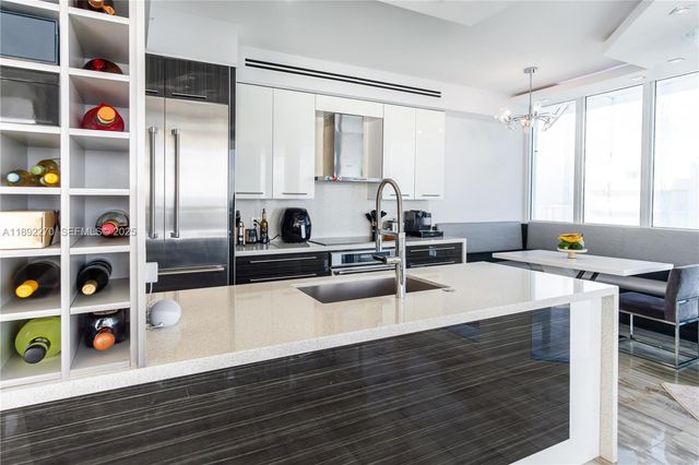 16425 Collins Avenue OS16A, Sunny Isles Beach, FL 33160