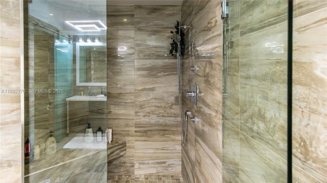 16425 Collins Avenue OS16A, Sunny Isles Beach, FL 33160