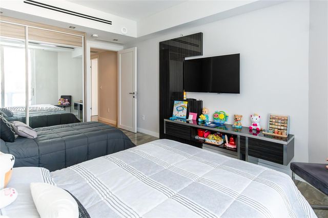16425 Collins Avenue OS16A, Sunny Isles Beach, FL 33160