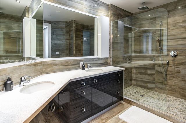 16425 Collins Avenue OS16A, Sunny Isles Beach, FL 33160