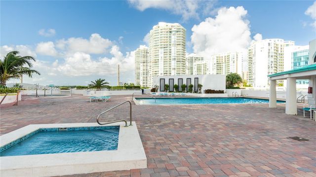 16425 Collins Avenue OS16A, Sunny Isles Beach, FL 33160