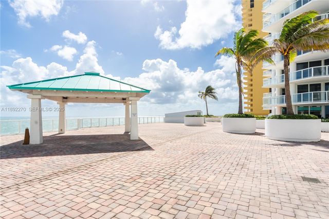 16425 Collins Avenue OS16A, Sunny Isles Beach, FL 33160