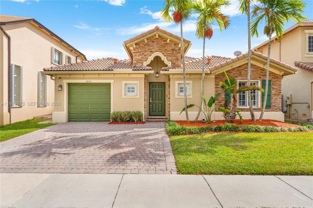 8820 SW 223rd Ter, Cutler Bay, FL 33190