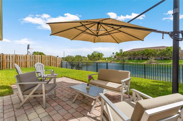 8820 SW 223rd Ter, Cutler Bay, FL 33190