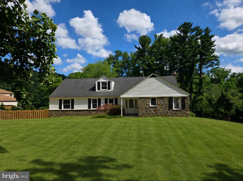 320 SYCAMORE MILLS RD, Media, PA 19063