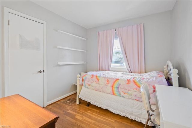 3724 Linnet LN, Portsmouth, VA 23703