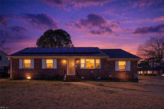 3724 Linnet LN, Portsmouth, VA 23703