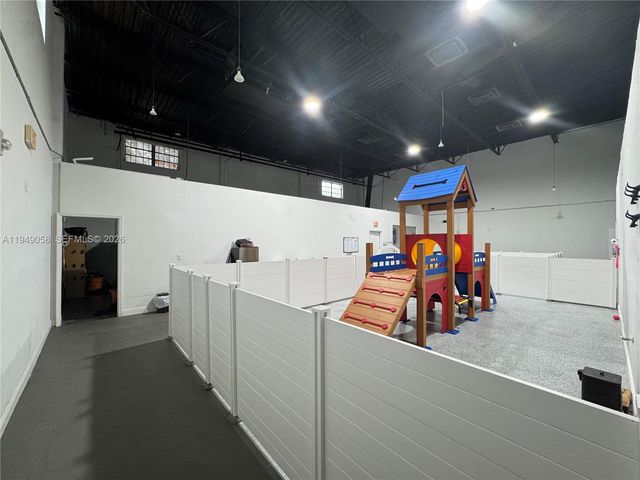 8347 NW 36th St, Doral, FL 33166