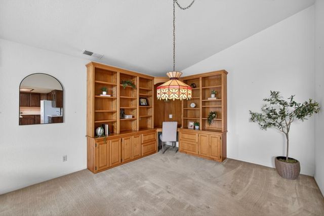 7649 El Modena Ave, Elverta, CA 95626