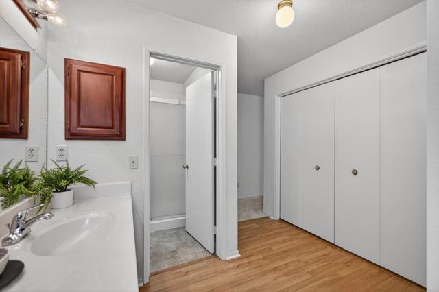 7649 El Modena Ave, Elverta, CA 95626