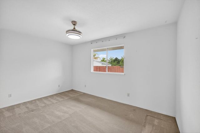 7649 El Modena Ave, Elverta, CA 95626