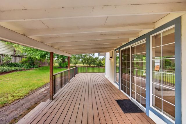 7649 El Modena Ave, Elverta, CA 95626