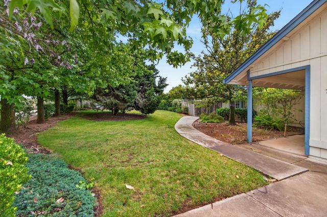 7649 El Modena Ave, Elverta, CA 95626