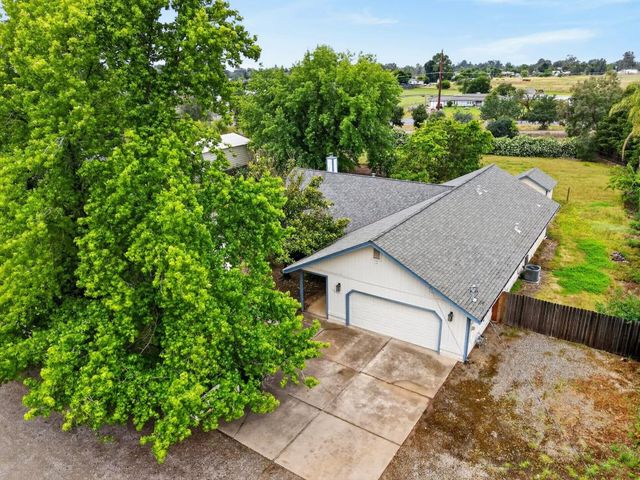 7649 El Modena Ave, Elverta, CA 95626