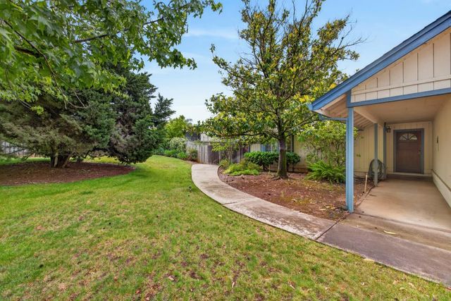 7649 El Modena Ave, Elverta, CA 95626