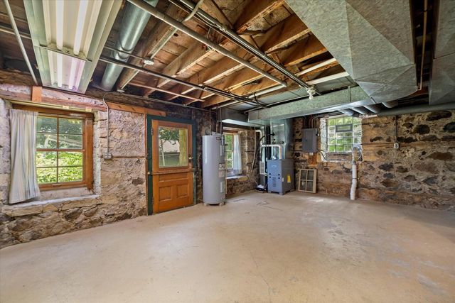 1718 17th AVENUE, Grafton, WI 53024