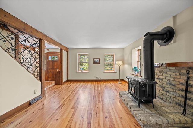 1718 17th AVENUE, Grafton, WI 53024