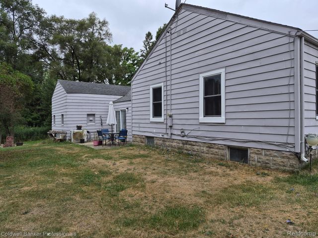 3384 Swartz Street, Flint Charter Township, MI 48507